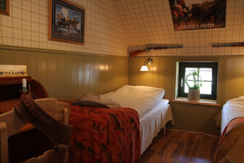 J A Ranch Bed & Breakfast Stromsnasbruk Exterior foto